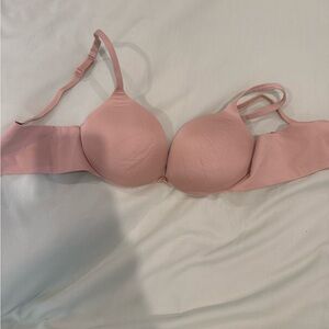 SKIMS Nude Push-Up Plunge Bra
